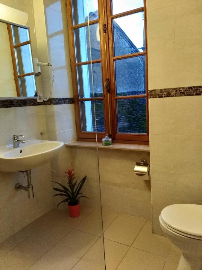 Chez Casimir Bed and Breakfast Cercy-la-Tour Exteriör bild